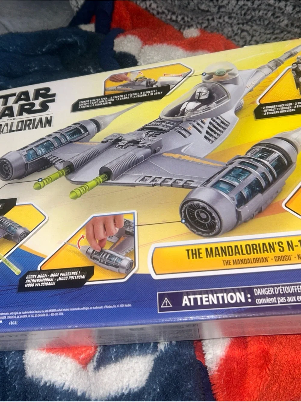 Star Wars Epic Hero Series The Mandalorian's N-1 Starfighter and Figure Set